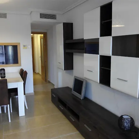 Apartamento Oriola דירה *